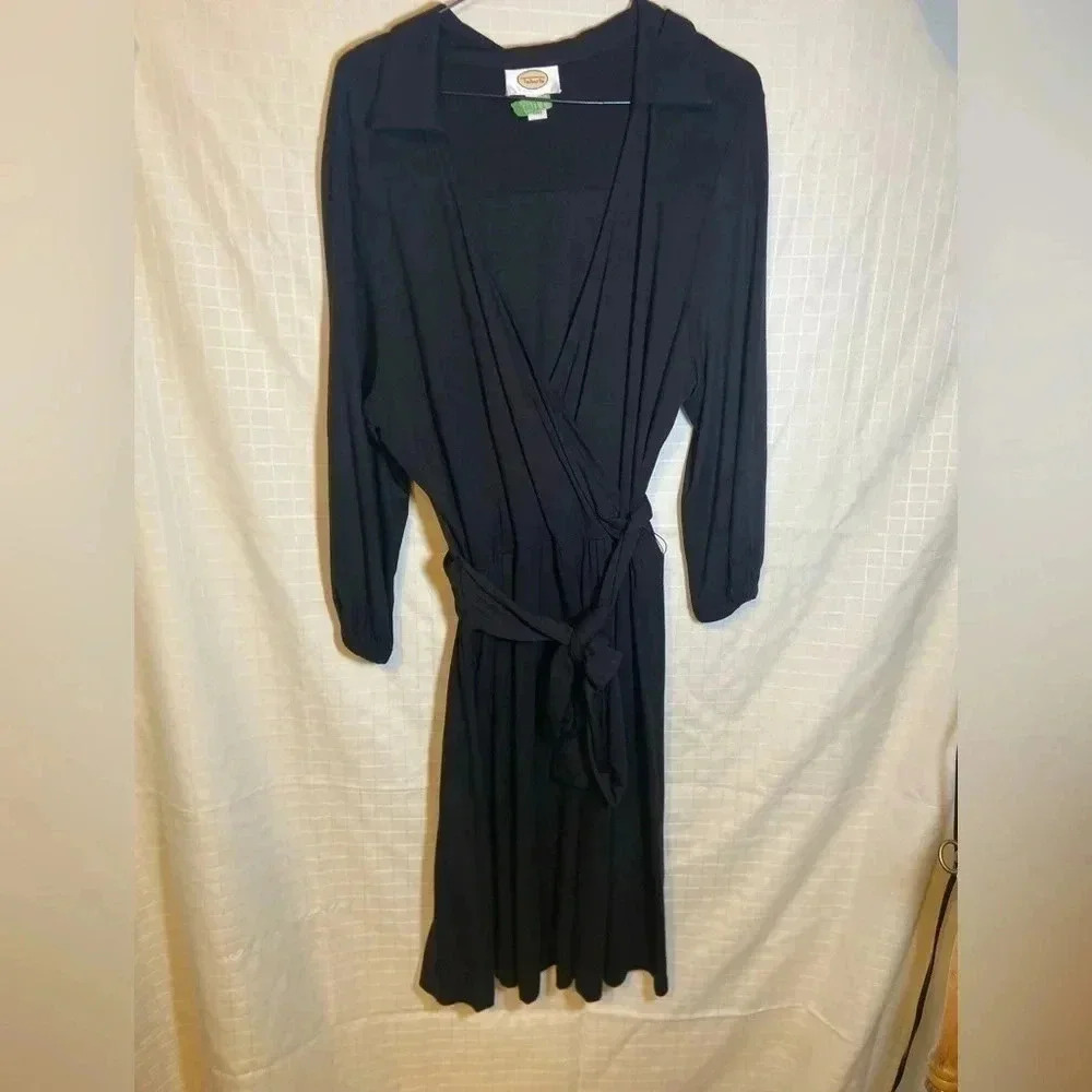 Women’s Talbots Black Silk, Spandex Fit & Flare Knee Length Dress Sz 14